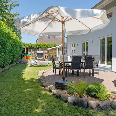 Traumdomizil Holiday home *